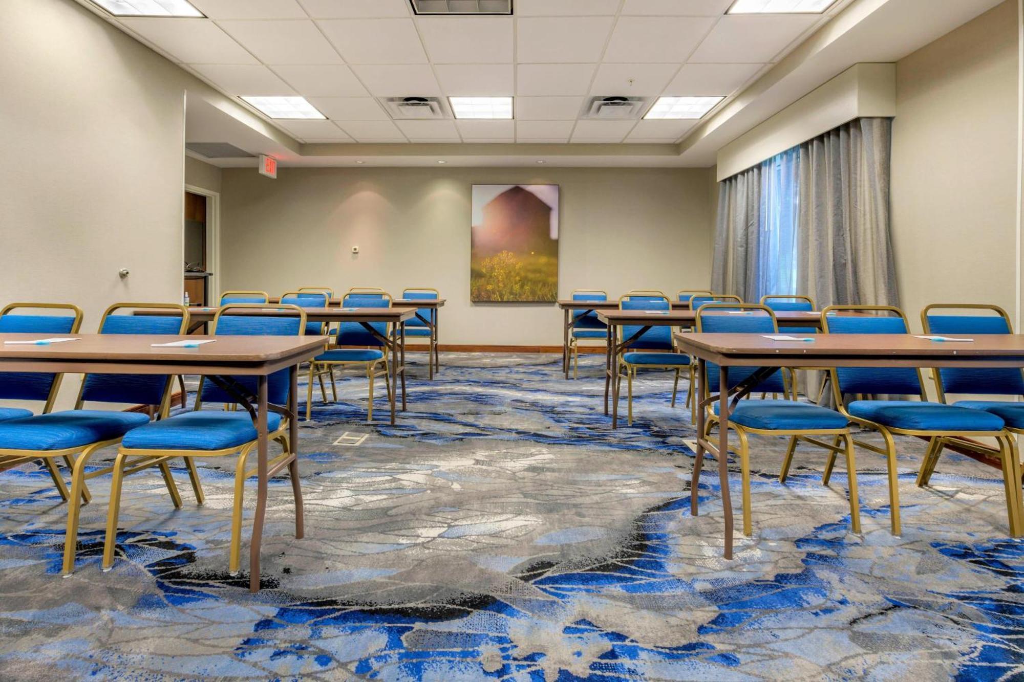 Fairfield Inn & Suites By Marriott Slippery Rock Екстер'єр фото