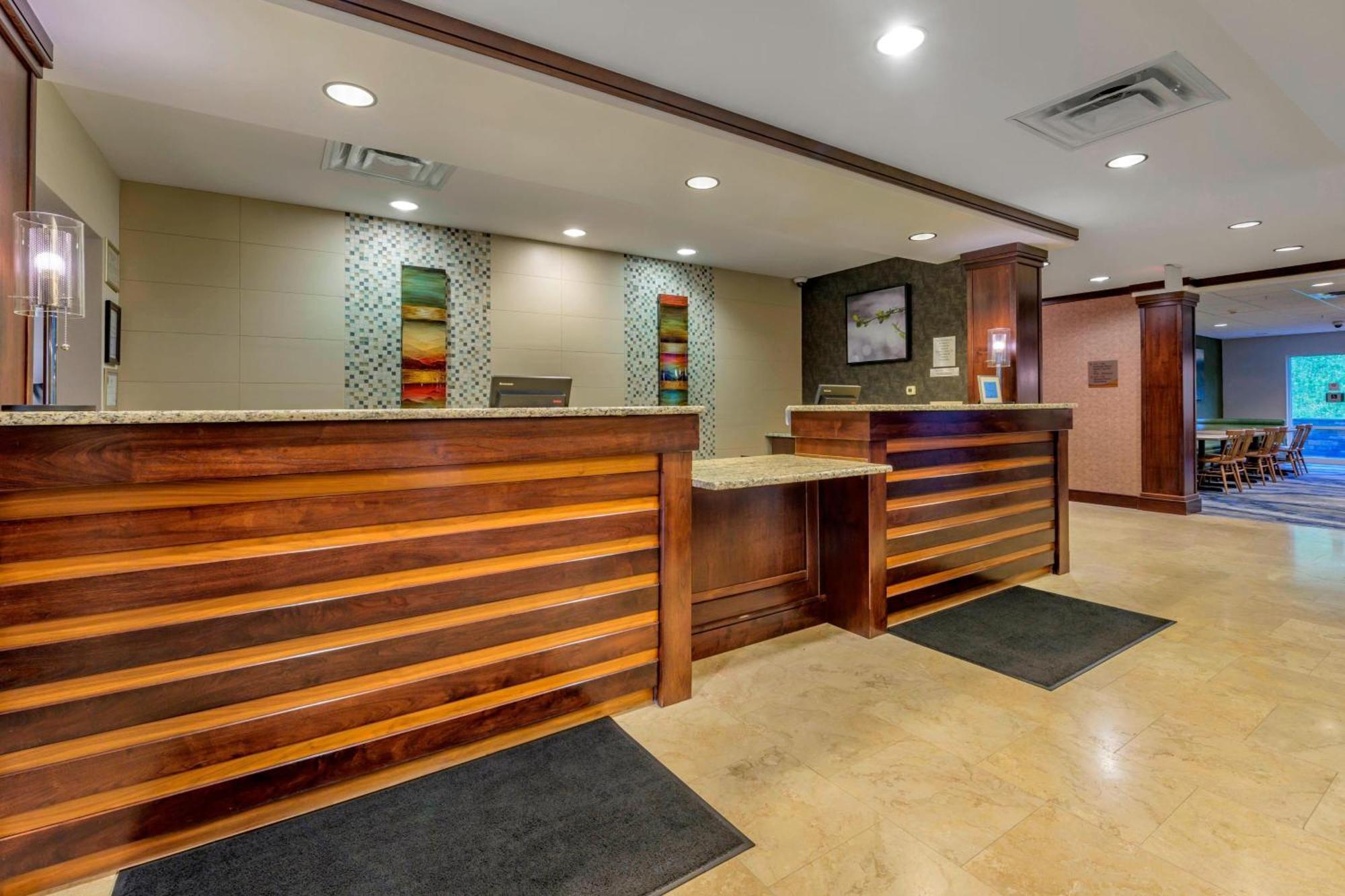 Fairfield Inn & Suites By Marriott Slippery Rock Екстер'єр фото