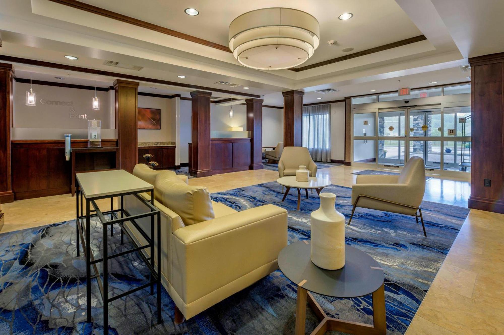 Fairfield Inn & Suites By Marriott Slippery Rock Екстер'єр фото