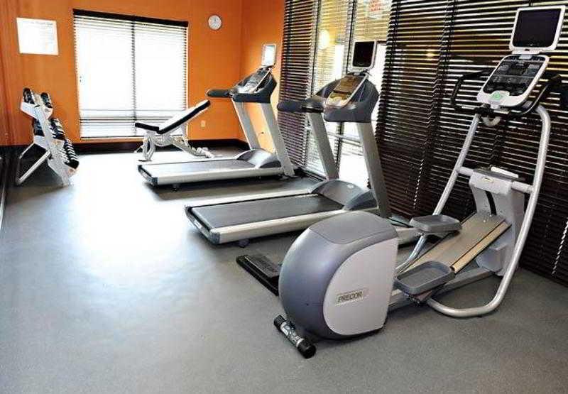 Fairfield Inn & Suites By Marriott Slippery Rock Екстер'єр фото